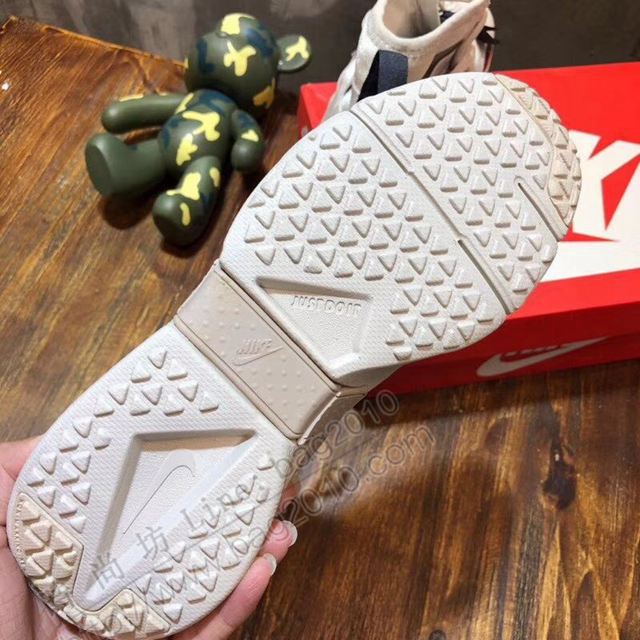 Nike男鞋 耐克高幫鞋 耐克華萊士機能風運動跑鞋 男女同款 AQ2802-002  hdx13165